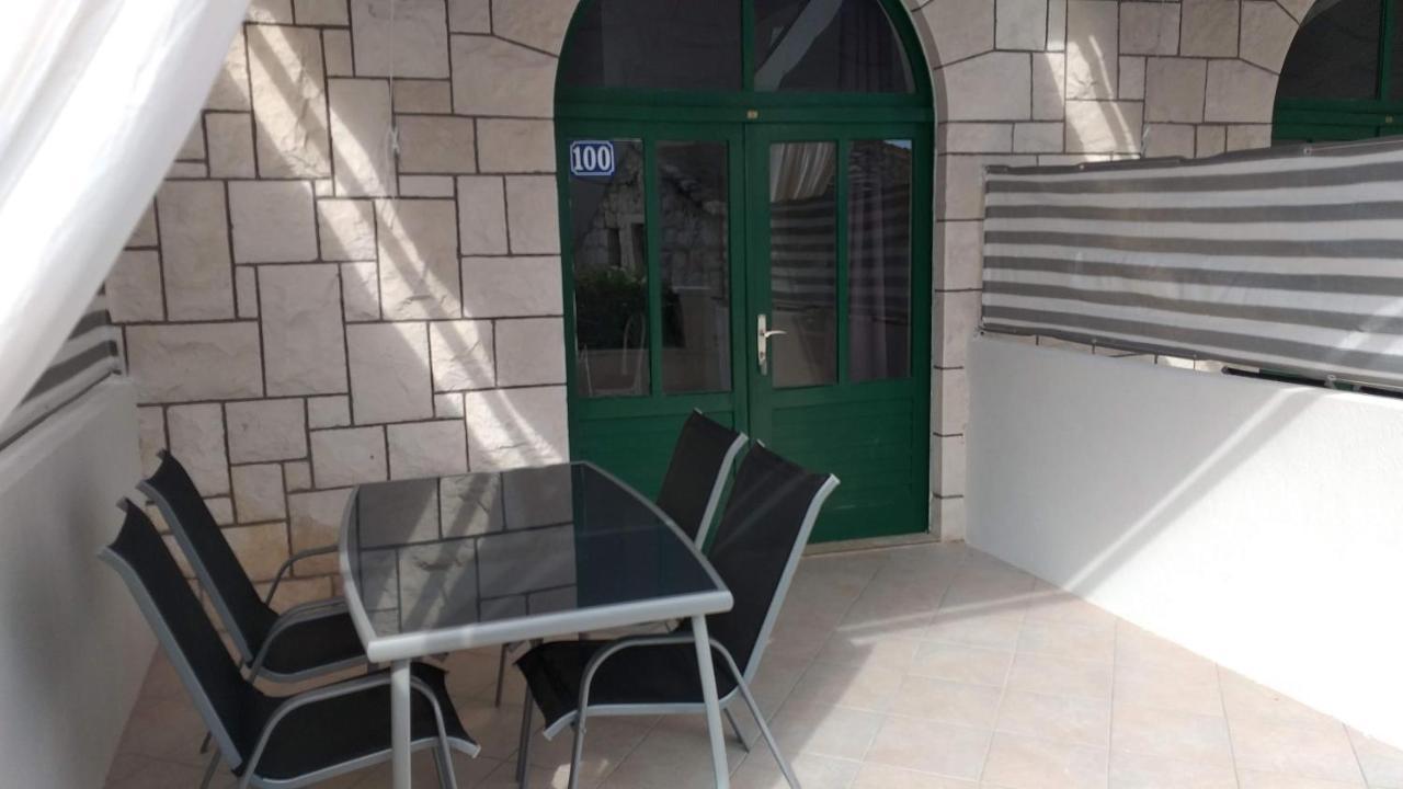 Apartmani Niko Drašnice Extérieur photo